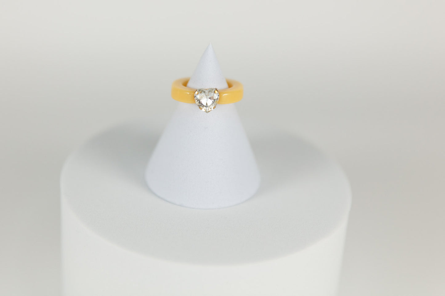 Sweetheart Ring in Yellow
