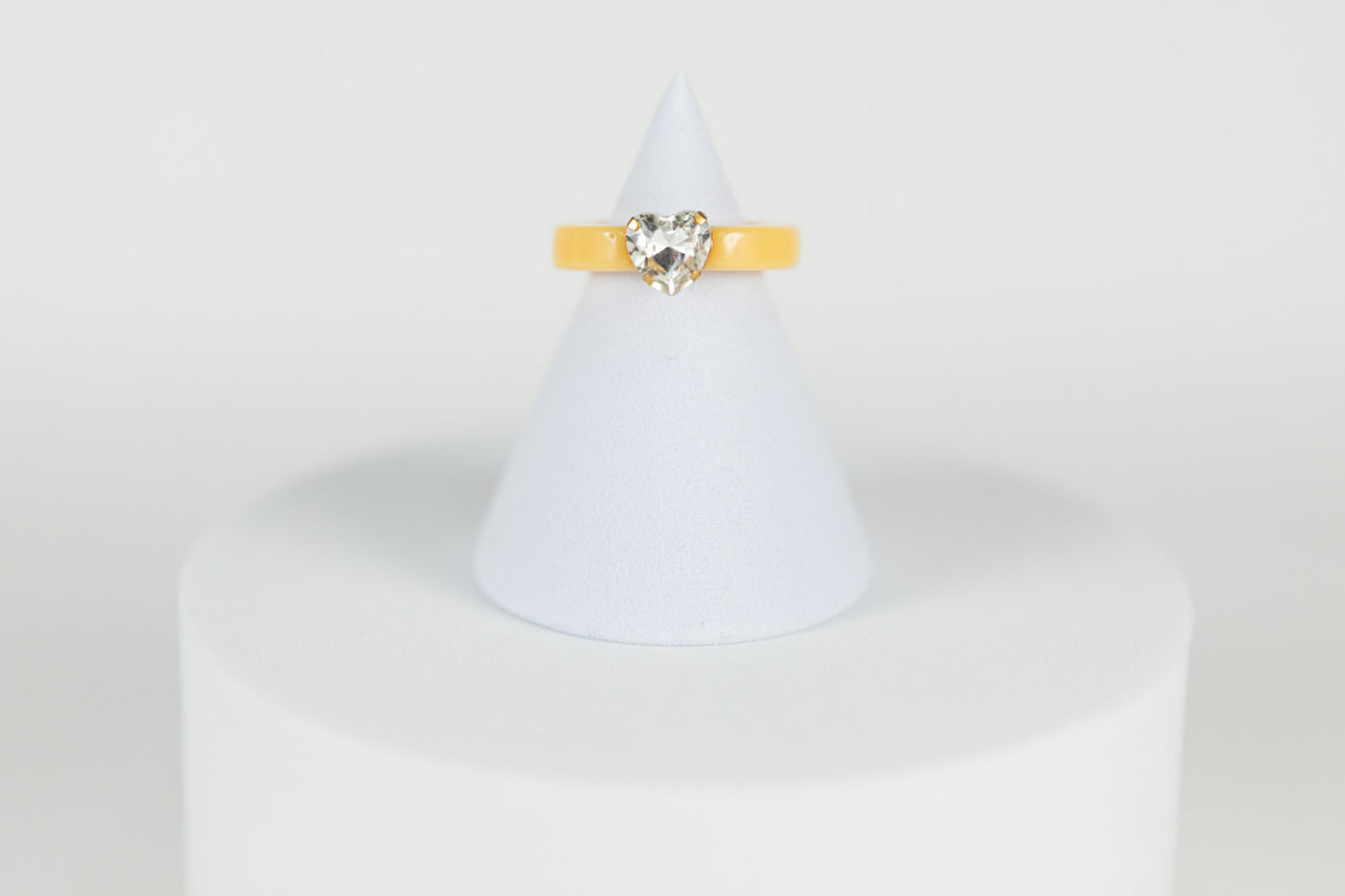 Sweetheart Ring in Yellow